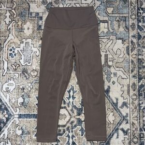 Brown High-Waisted Leggings
